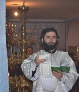 Boboteaza și refuzul românilor de a deschide ușa preoților: O dezbatere în mediul online