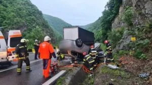 Accident rutier în lanț pe DN7, la Balota – patru vehicule implicate, două persoane rănite și trafic restricționat