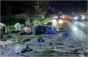 Două persoane duse de urgență la spital! Căruță spulberată!