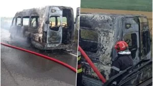 Un microbuz cu 20 de persoane a luat foc pe DN22 între Tulcea și Constanța; incendiul a fost lichidat, microbuzul distrus complet