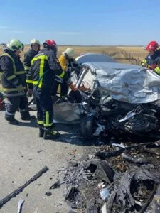 Accident grav pe DN7B Arad: două persoane decedate, patru rănite transportate la spital