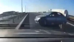 Acident pe A1. Un șofer de 64 de ani a întors pe autostradă
