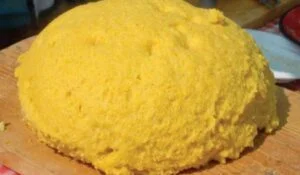Ce se întâmplă în corpul tău dacă mănânci mămăligă în loc de pâine. Detaliul care te scapă de kilograme!