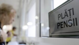 Lovitură totală pentru milioane de români! Câți bani pierde un pensionar care are 4.000 de lei lunar. Calculele BNR!
