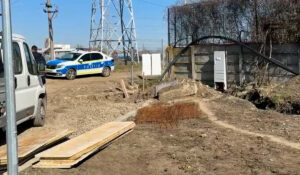 Tragedie uriașă pe șantierul noului cimitir! Doi muncitori au fost spulberați de o …