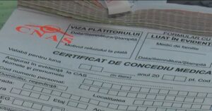 Banii pe care îi primești în concediu medical în 2026! Calculul complet: Câți lei îți intră pe card în funcție de boală