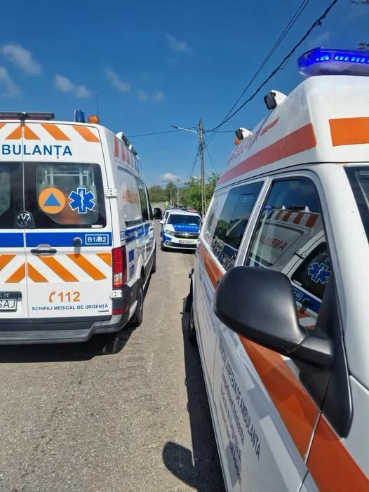 Accident grav în Hunedoara. Un biciclist a murit după ce a fost spulberat de o mașină pe șosea