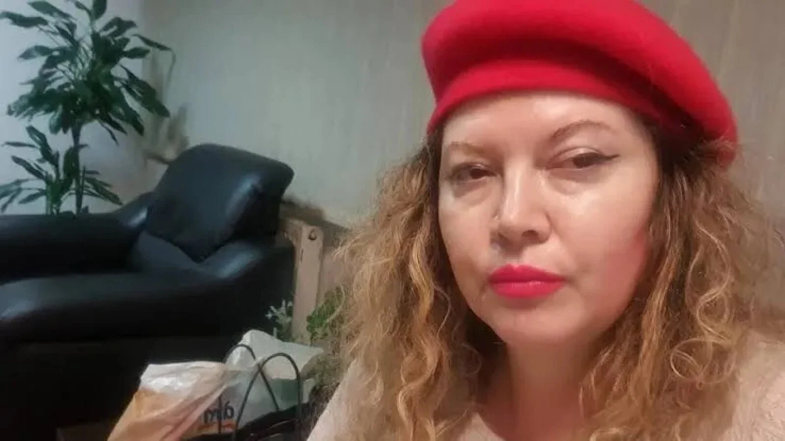 Oana Lis refuză injecțiile de slăbit de 1.200 de lei. Prefer să mănânc de banii aia