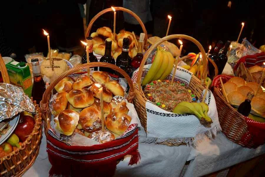 Ce trebuie să dai de pomană pe 29 august și cui se adresează milostenia de Tăierea Capului Sfântului Ioan Botezătorul