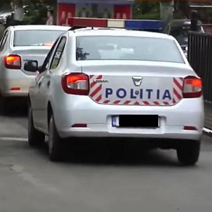 Tineri mascați au furat tablete dintr-o școală din Cluj după ce au deconectat camerele de supraveghere