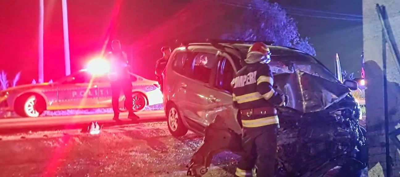 Accident grav în Giurgiu. Cinci persoane, printre care un copil, au ajuns la spital