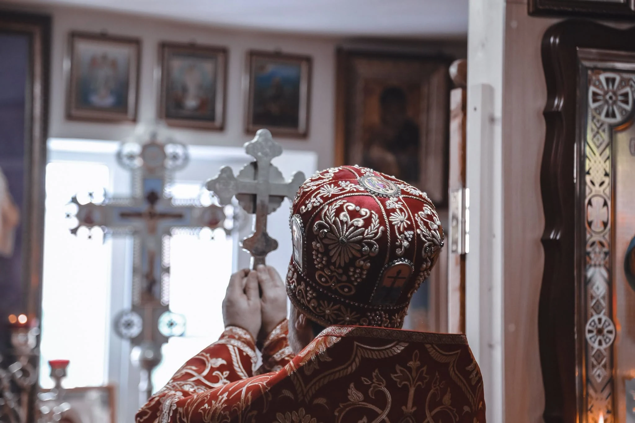 Calendarul ortodox la 16 septembrie. Cine sunt sfinții prăznuiți de Biserică în această zi