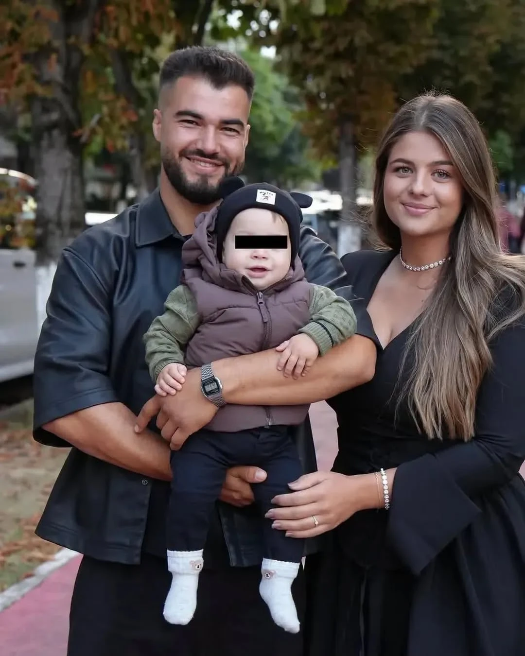Iancu Sterp și Denisa Coțolan și-au mărit familia. Un nou pui de ciobănesc a ajuns acasă la ei