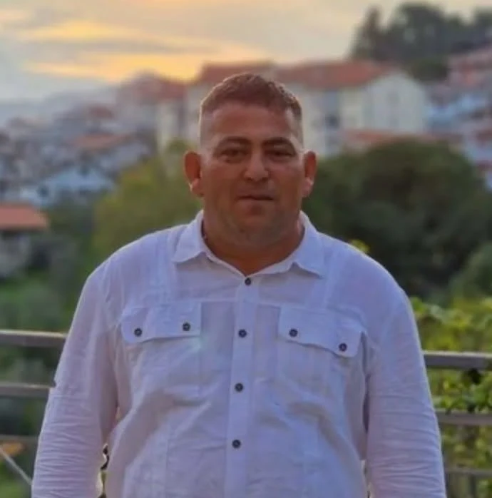 Tragedie rutieră în Italia. Un român a murit după ce mașina sa s-a izbit violent de un autobuz