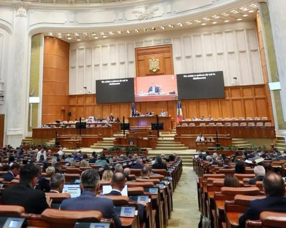 ANUNȚ pentru tineri! Avans de 5% prin Noua Casă: proiectul a trecut de SENAT