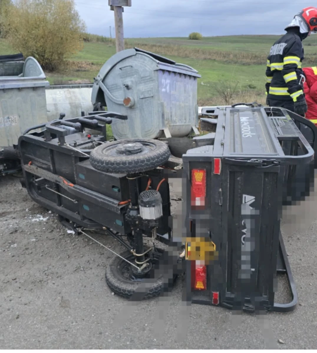 TRAGEDIE în Botoșani! Mona a MURIT, iar soțul și fiul de 7 ani au ajuns la SPITAL