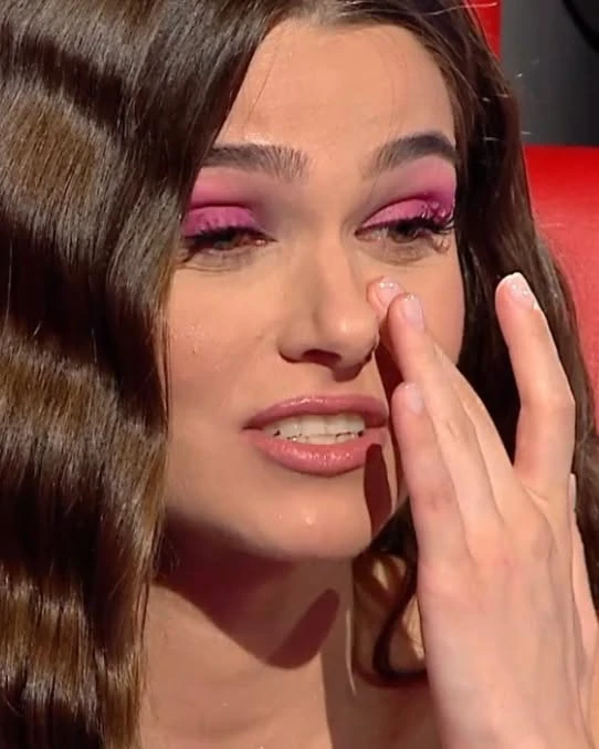 ANUNȚ EMOȚIONANT pe scenă! Theo Rose și Alessandra pun PUNCT colaborării muzicale